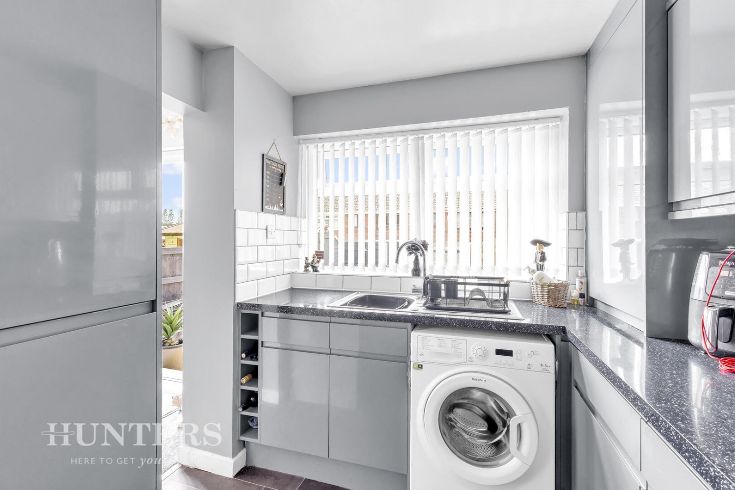 3 bedroom House for sale in Shaftesbury Drive, Wardle, OL12 9LS