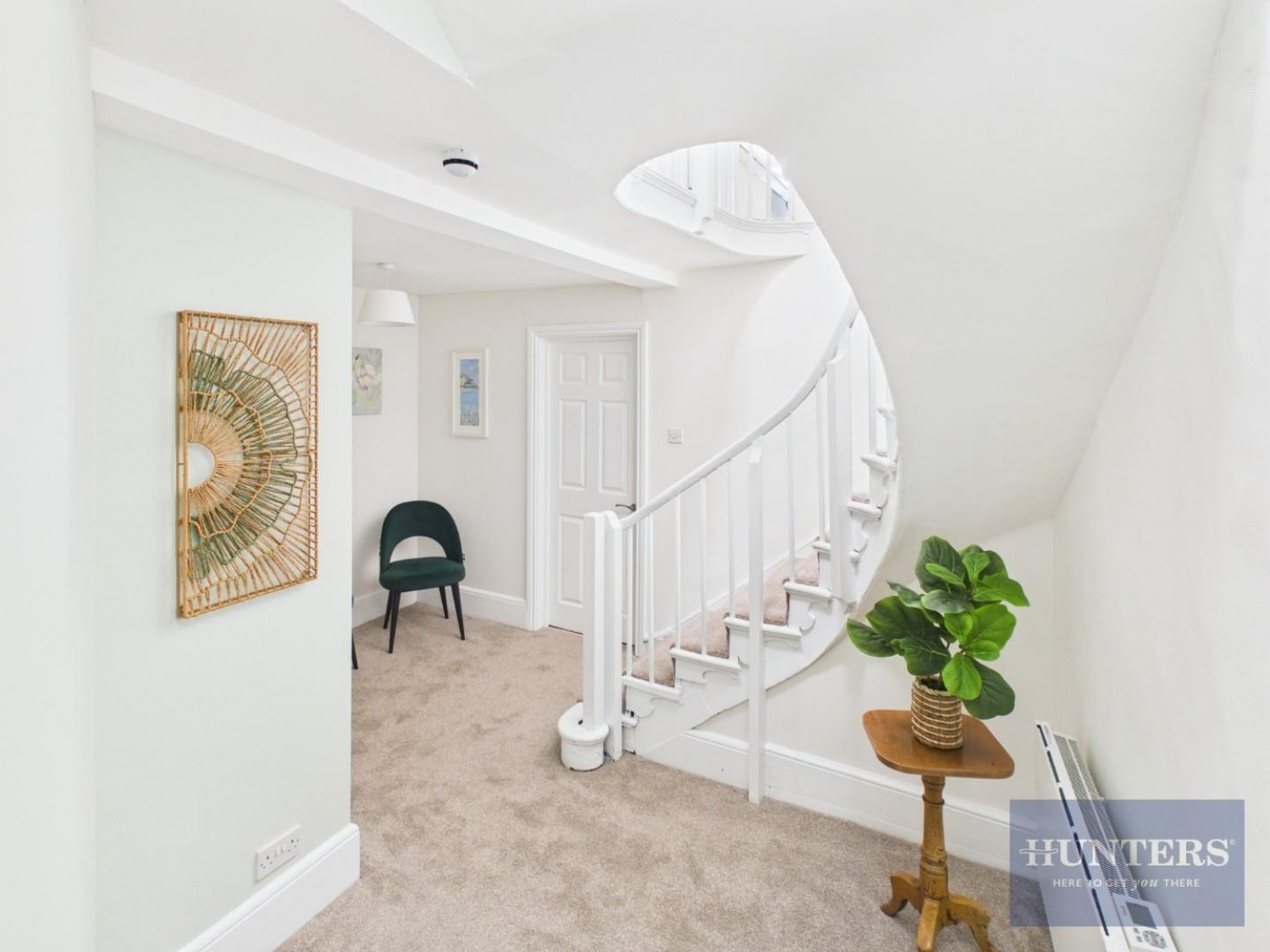 3 bedroom Flat for sale in High Street, Cheltenham