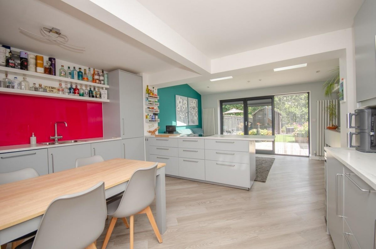 3 bedroom House for sale in Cave Grove, Emersons Green, Bristol, BS16 7BA