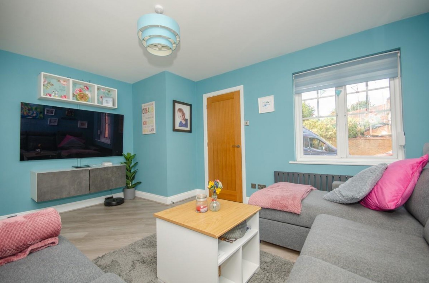 3 bedroom House for sale in Cave Grove, Emersons Green, Bristol, BS16 7BA