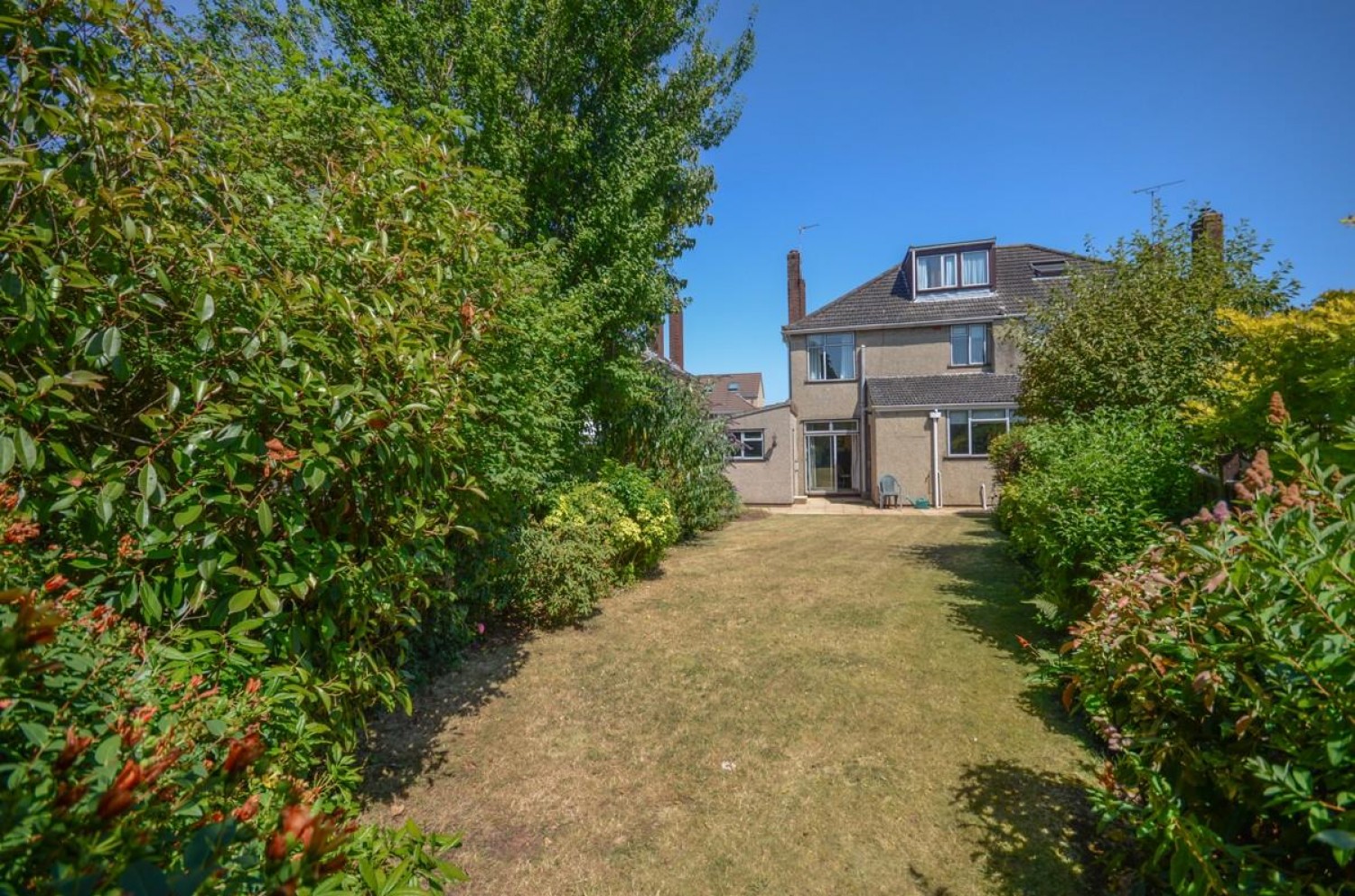 4 bedroom House for sale in Oakdale Close, Downend, Bristol, BS16 6EE