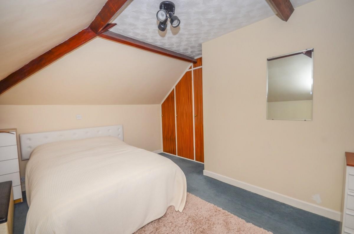 Oakdale Close, Downend, Bristol, BS16 6EE