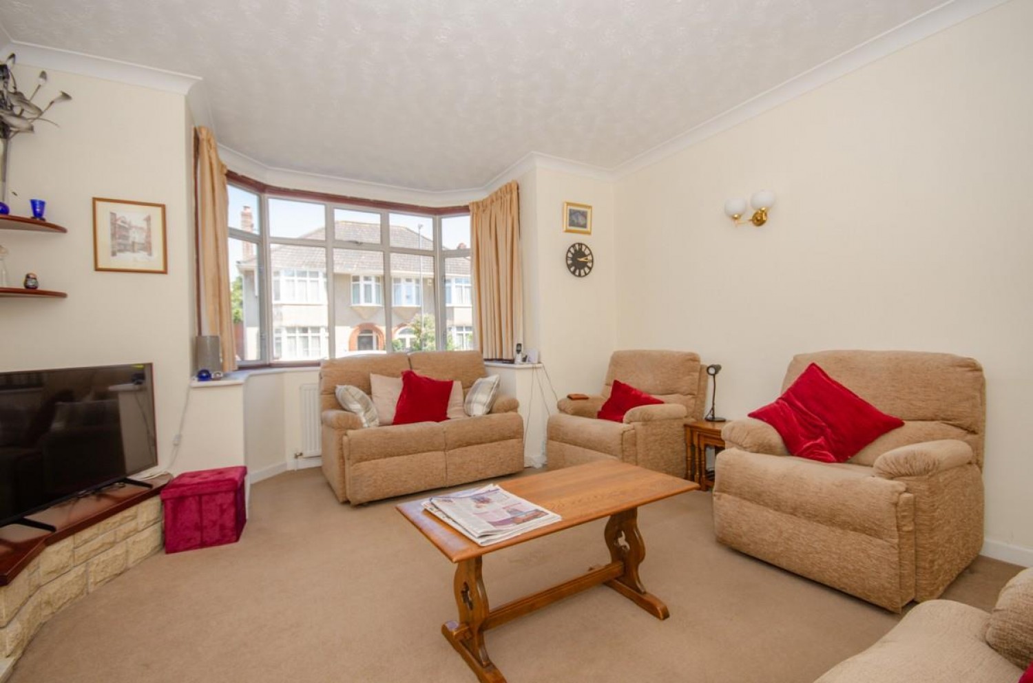 4 bedroom House for sale in Oakdale Close, Downend, Bristol, BS16 6EE