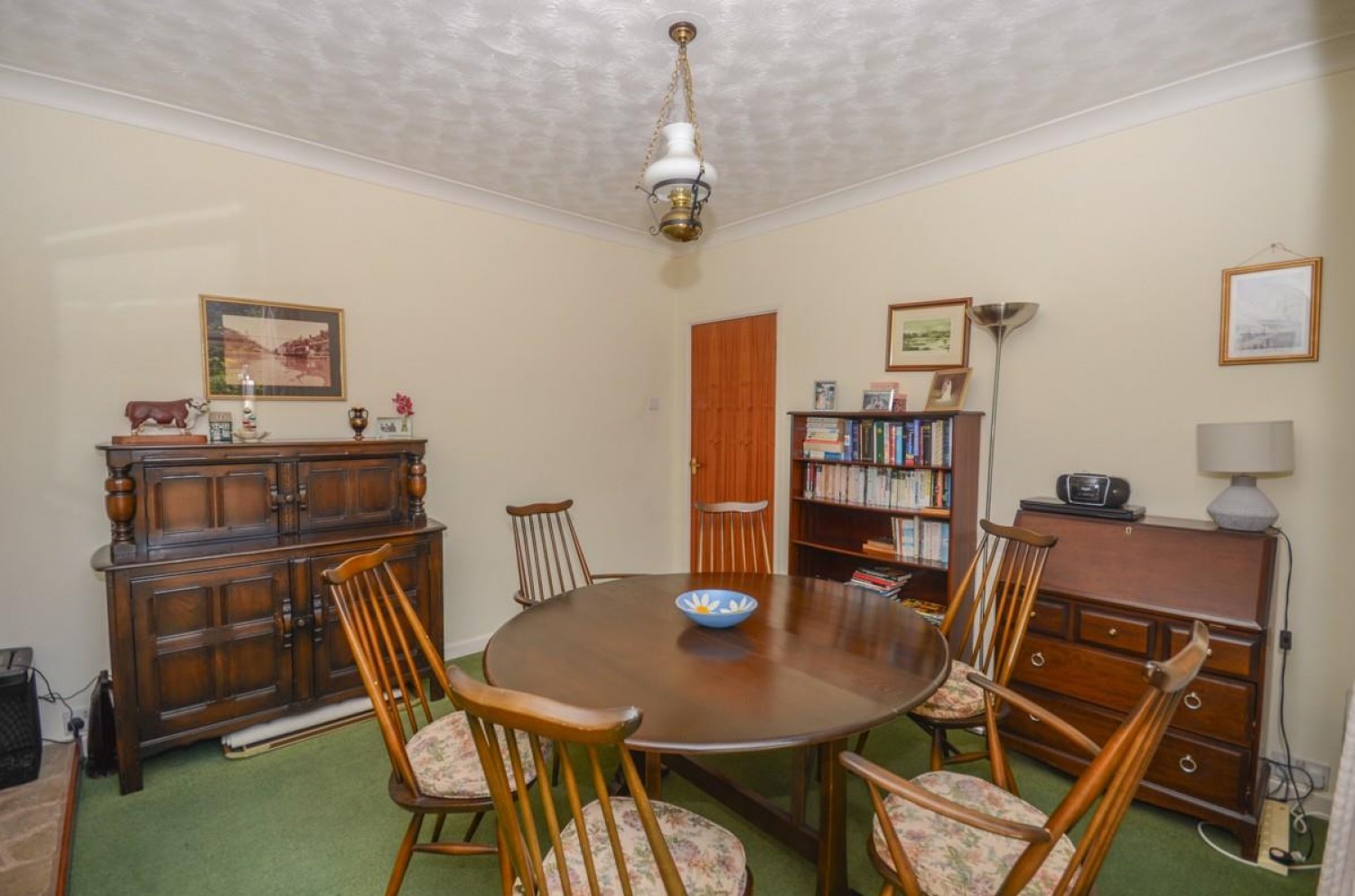 4 bedroom House for sale in Oakdale Close, Downend, Bristol, BS16 6EE