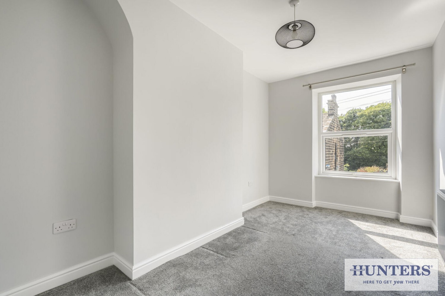 3 bedroom House for sale in Rockfield Terrace, Yeadon, Leeds