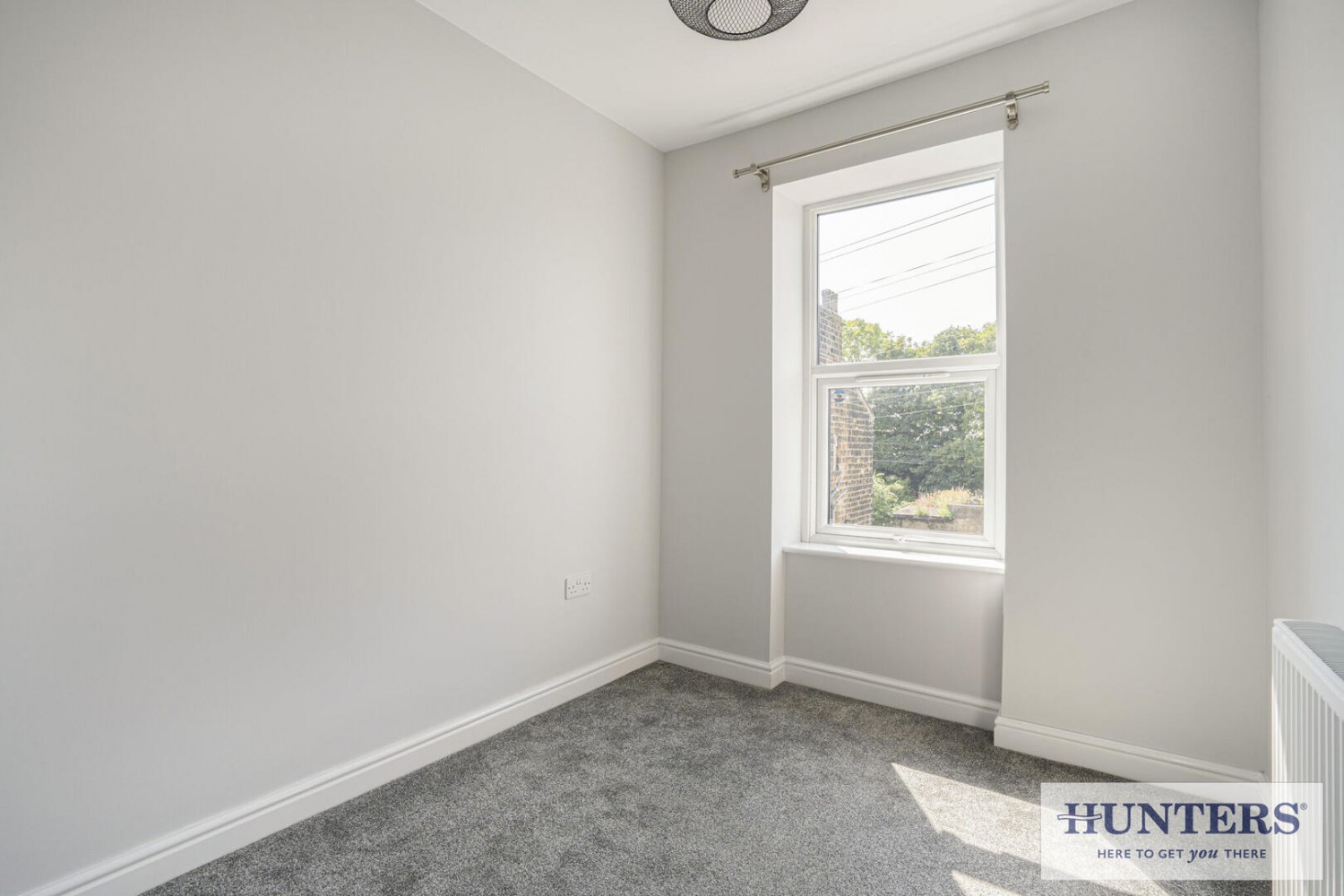 3 bedroom House for sale in Rockfield Terrace, Yeadon, Leeds