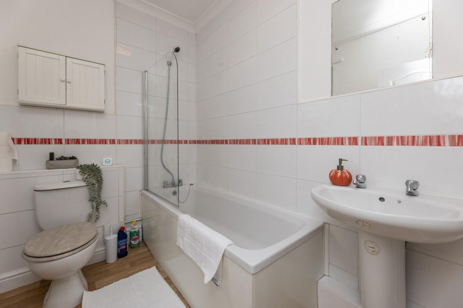 3 bedroom House for sale in Broomhill Avenue, Knottingley