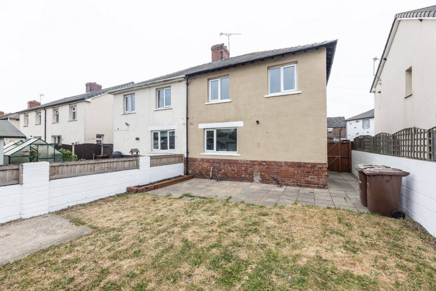 3 bedroom House for sale in Broomhill Avenue, Knottingley
