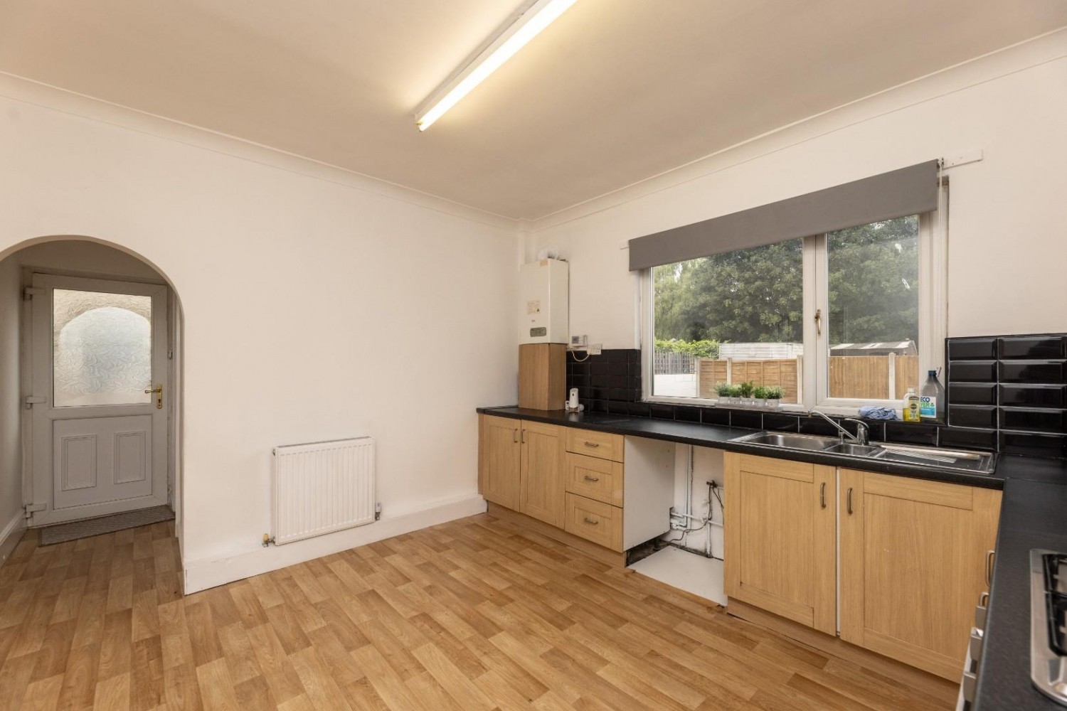 3 bedroom House for sale in Broomhill Avenue, Knottingley