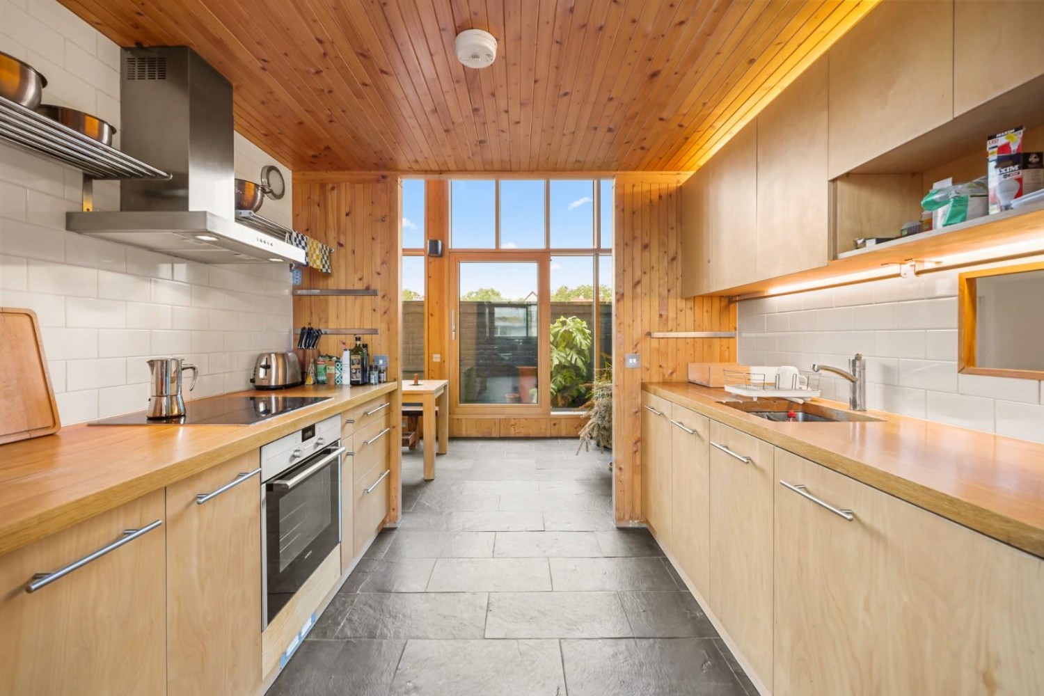 1 bedroom Property to let in Old Nichol Street, Shoreditch, E2