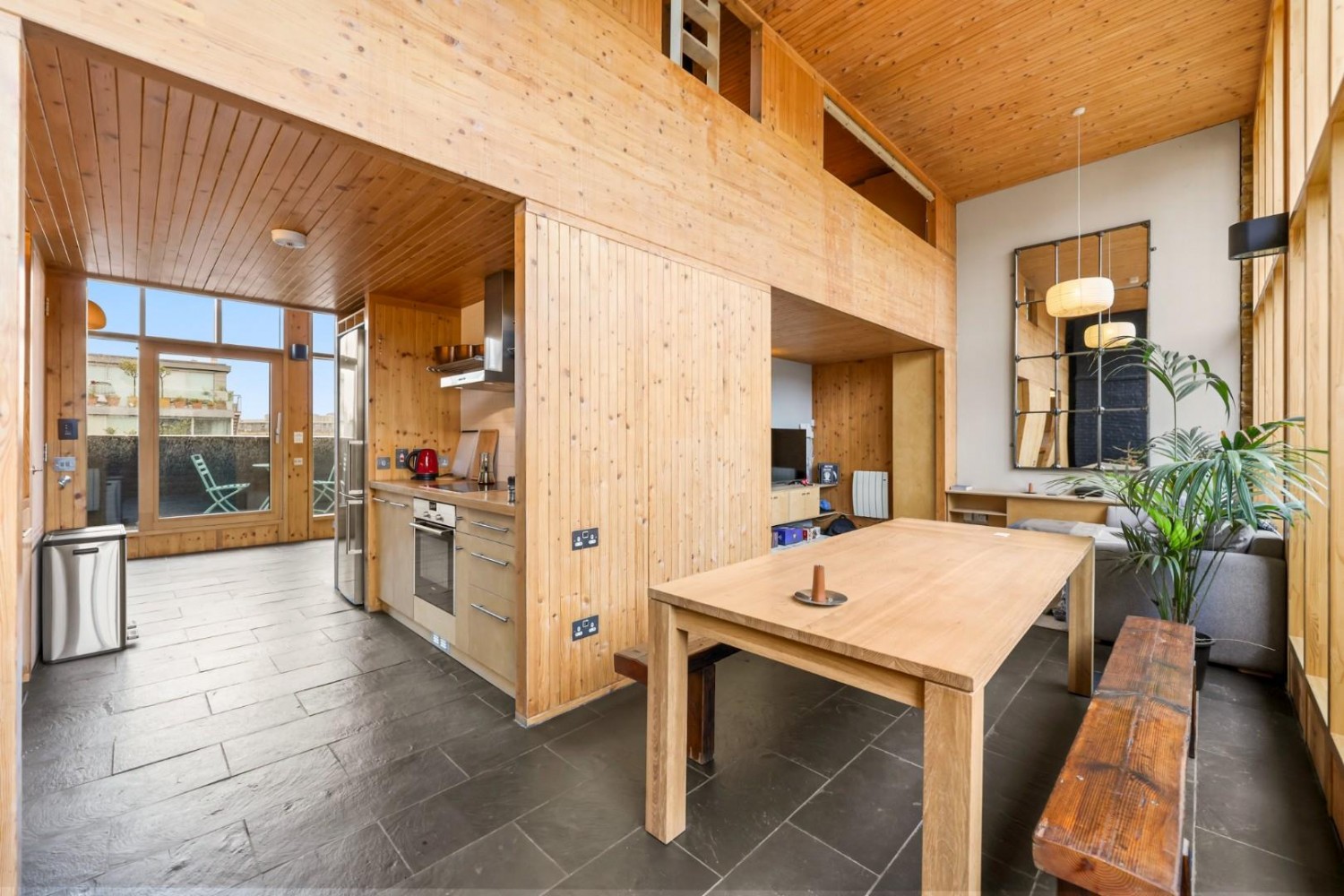 1 bedroom Property to let in Old Nichol Street, Shoreditch, E2