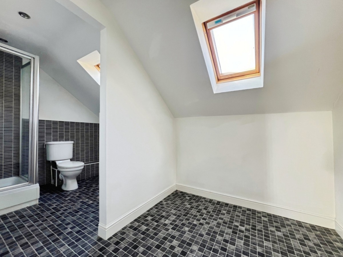 Wentworth Road, Jump, Barnsley, S74 0QJ