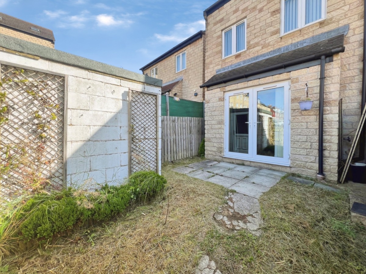 Wentworth Road, Jump, Barnsley, S74 0QJ