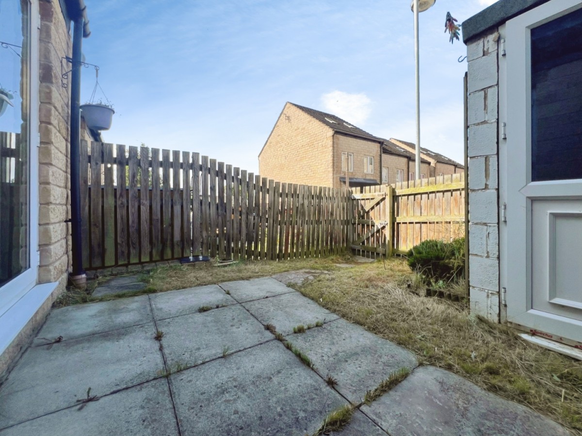 Wentworth Road, Jump, Barnsley, S74 0QJ