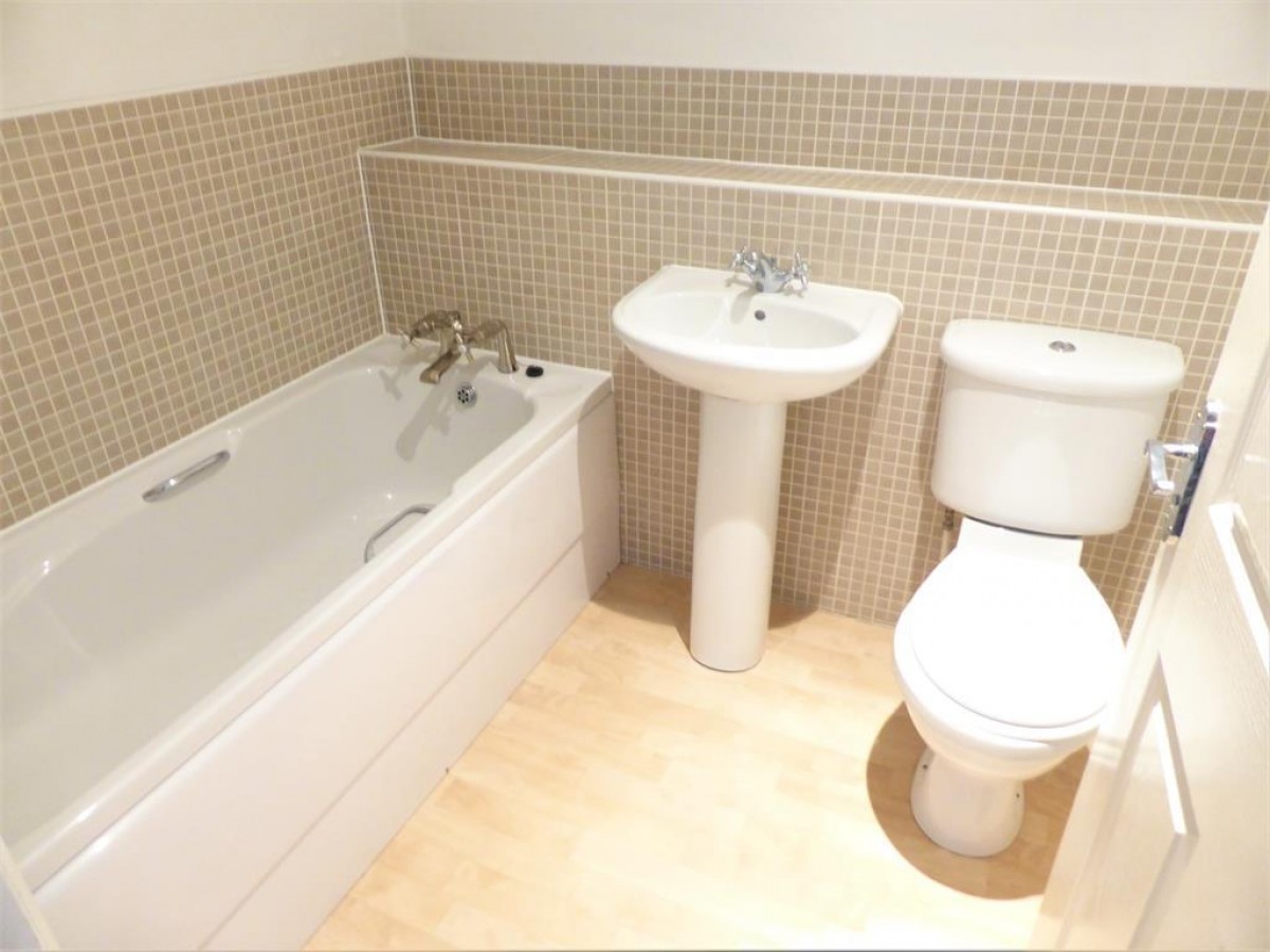 Wentworth Road, Jump, Barnsley, S74 0QJ