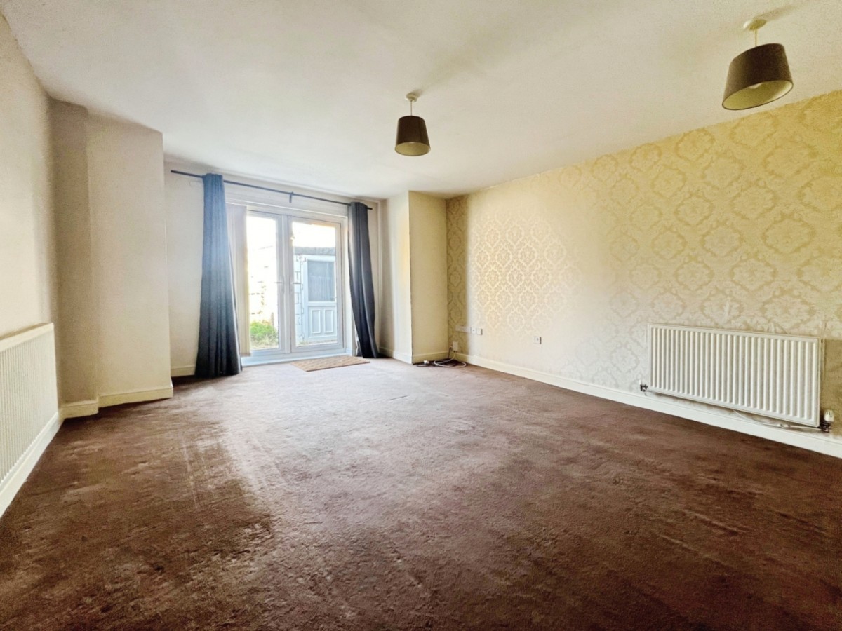 Wentworth Road, Jump, Barnsley, S74 0QJ