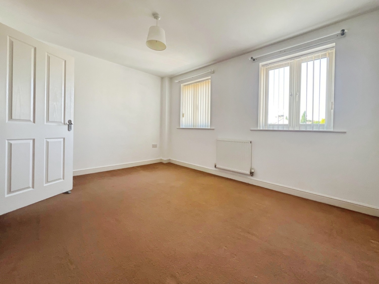 3 bedroom House for sale in Wentworth Road, Jump, Barnsley, S74 0QJ