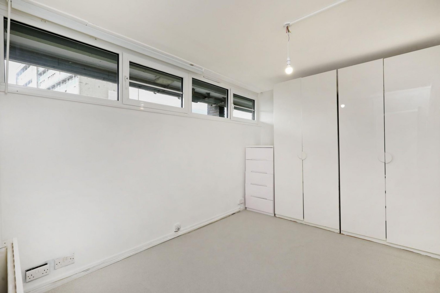 1 bedroom Flat to let in Sceaux Gardens, London