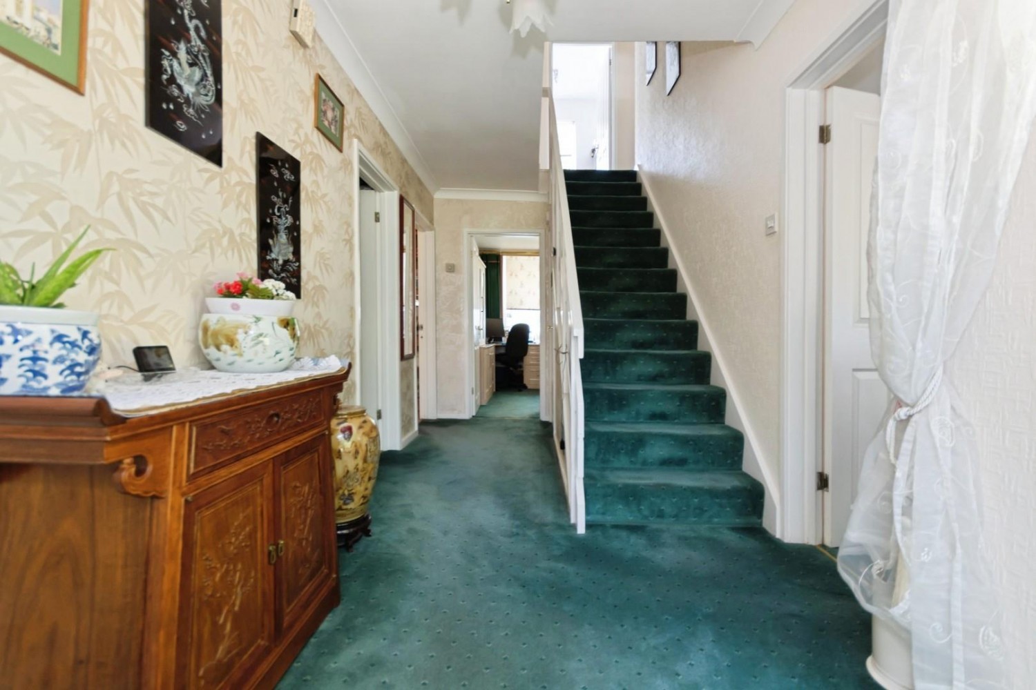 4 bedroom House for sale in White House Way, Solihull