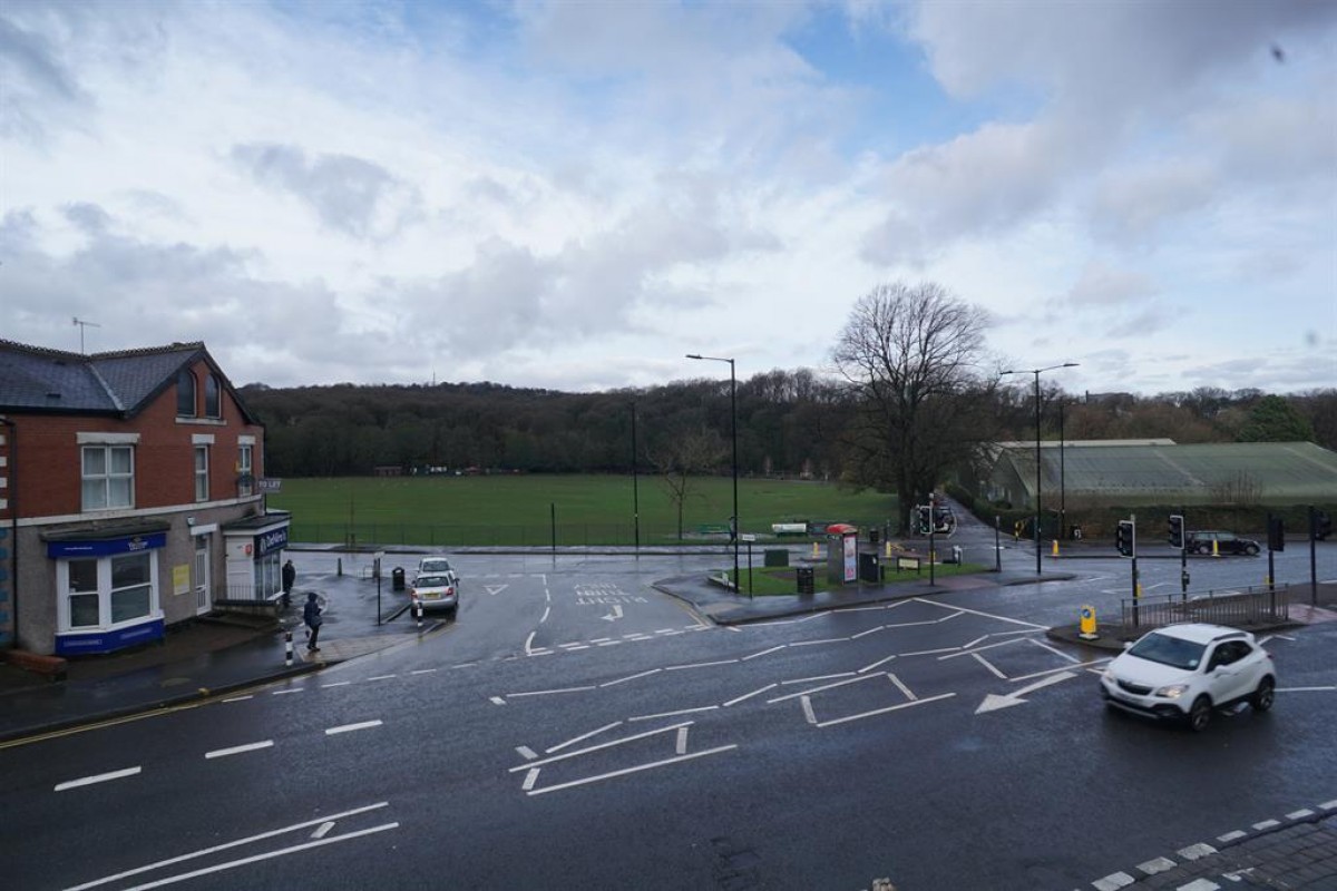 Ecclesall Road, Sheffield, S11 8TH