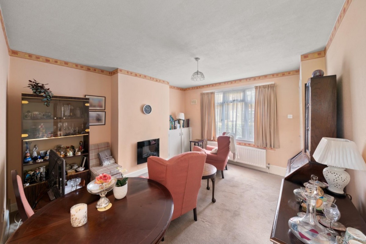 Rosedale Avenue, Hayes
