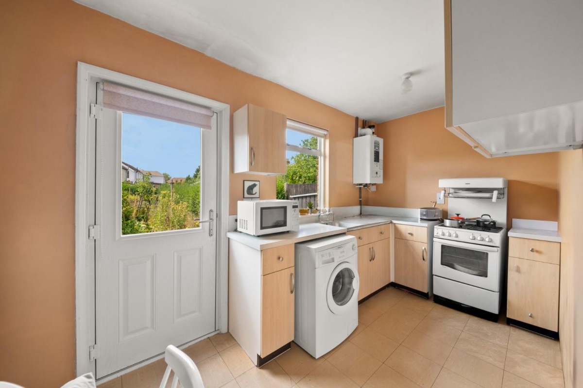 Rosedale Avenue, Hayes