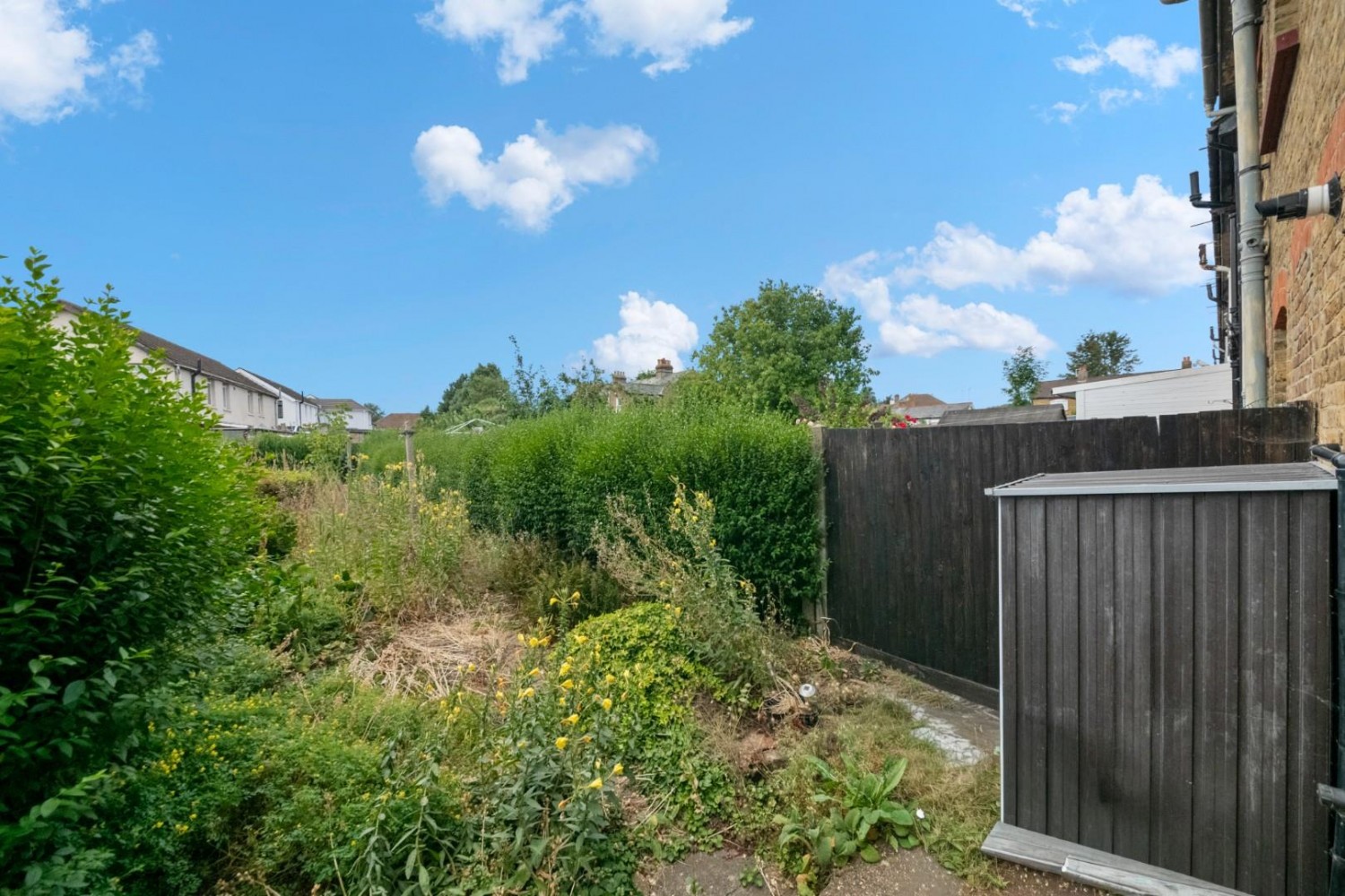 2 bedroom House for sale in Rosedale Avenue, Hayes