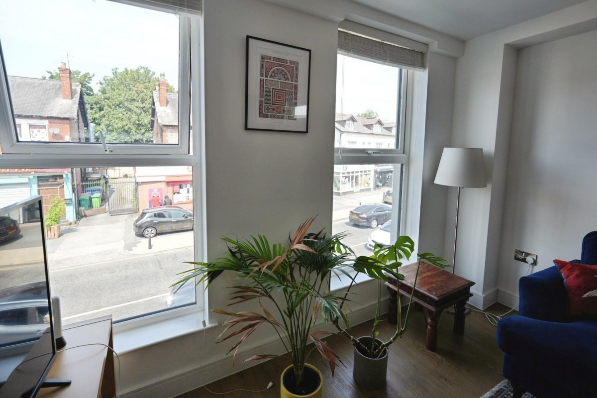 393, Palatine Road