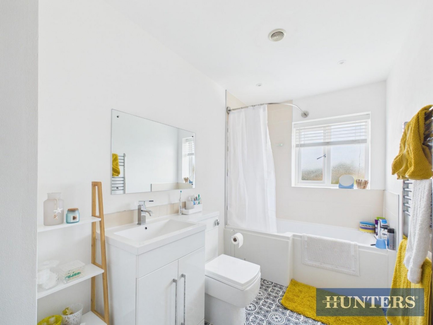 3 bedroom House to let in Church Lane, Skirlaugh, Hull