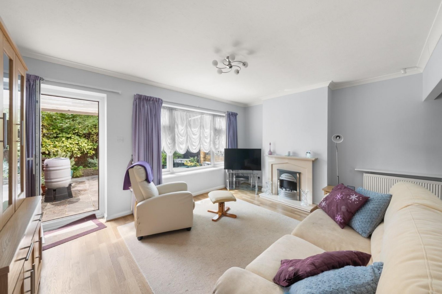 2 bedroom House for sale in De Salis Road, Uxbridge
