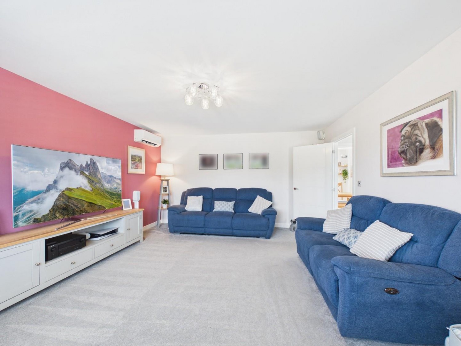 4 bedroom House for sale in Anstey Gardens, Falfield, Wotton-Under-Edge