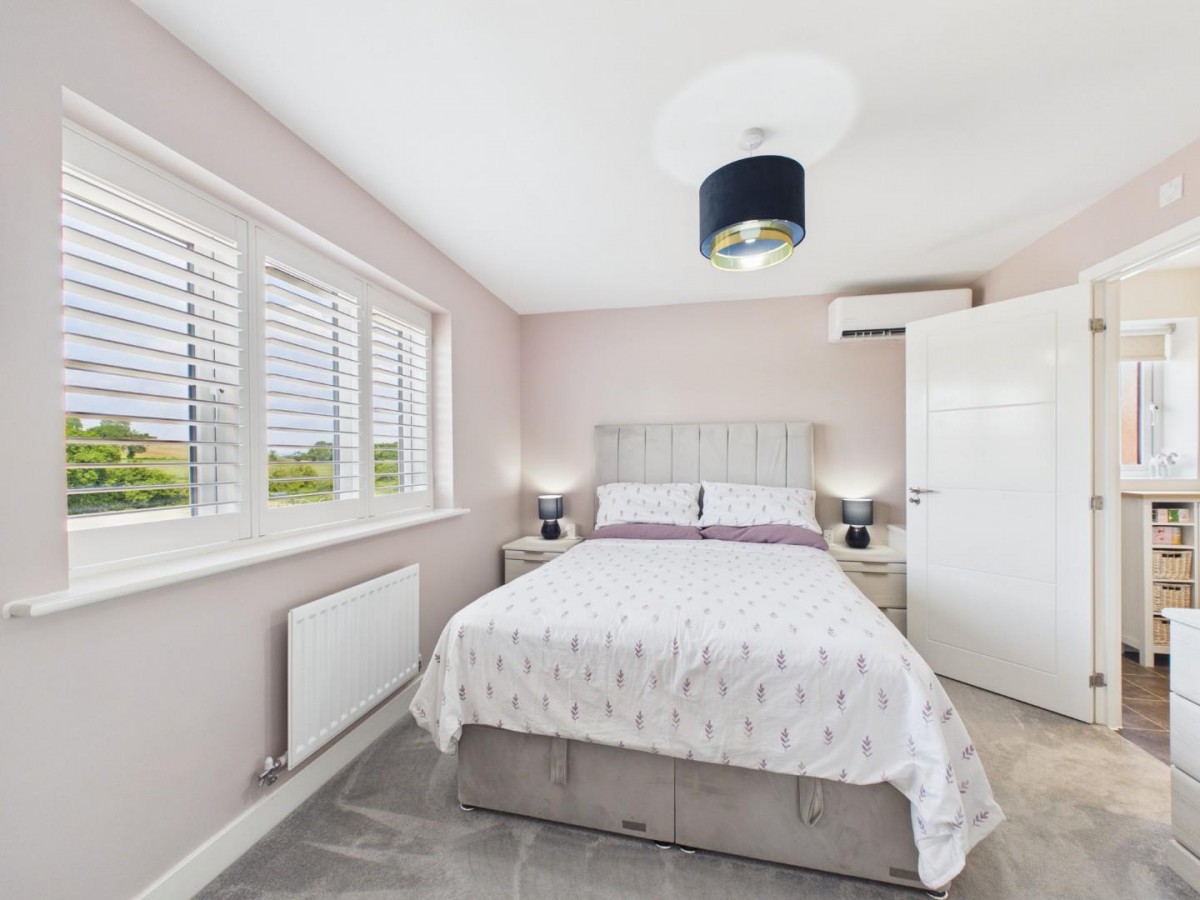 Anstey Gardens, Falfield, Wotton-Under-Edge