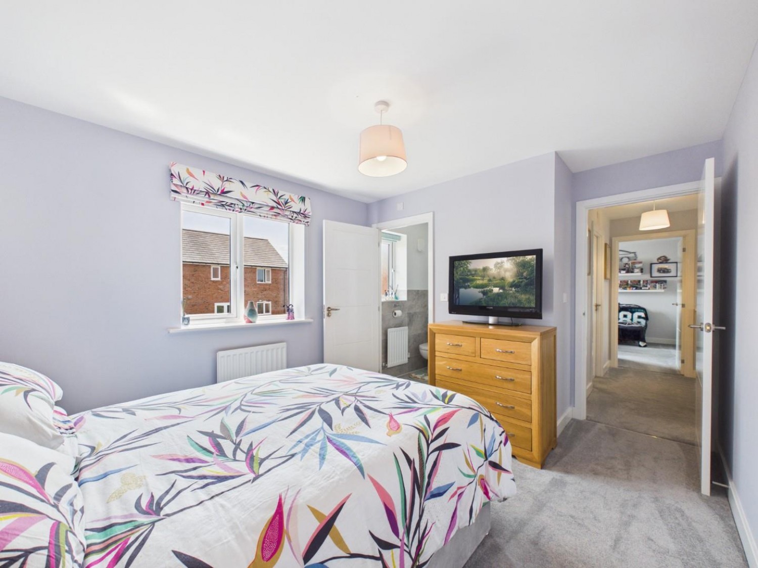 4 bedroom House for sale in Anstey Gardens, Falfield, Wotton-Under-Edge