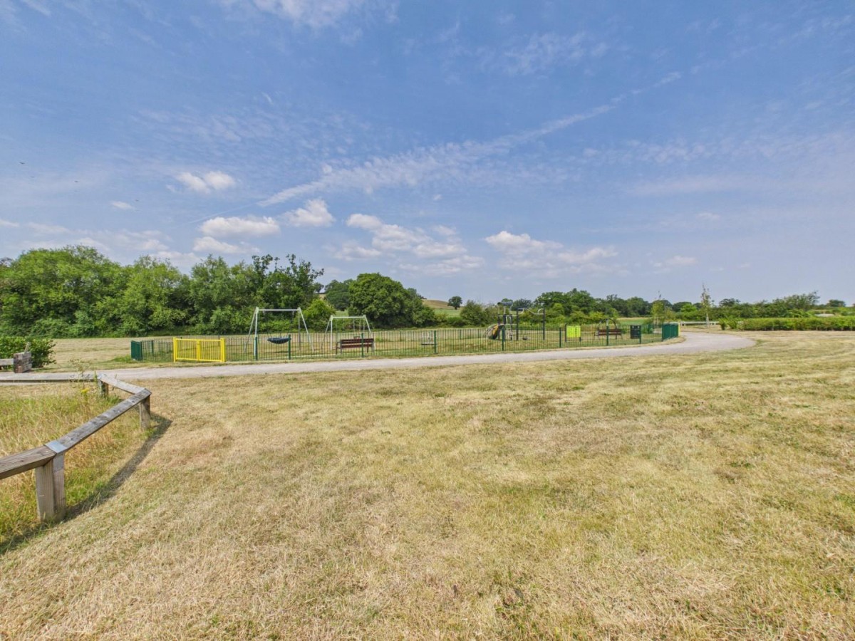 Anstey Gardens, Falfield, Wotton-Under-Edge