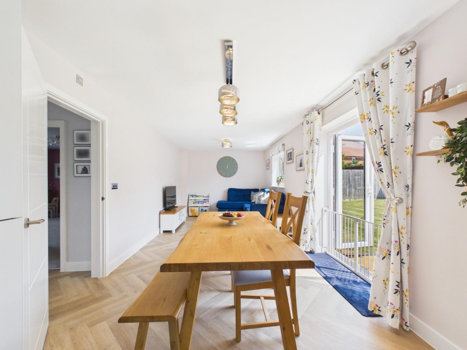 4 bedroom House for sale in Anstey Gardens, Falfield, Wotton-Under-Edge