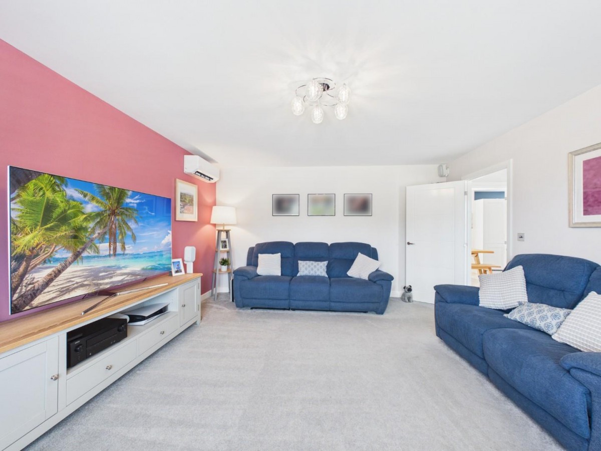 Anstey Gardens, Falfield, Wotton-Under-Edge