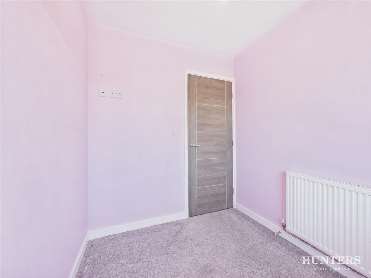 West Row, Consett