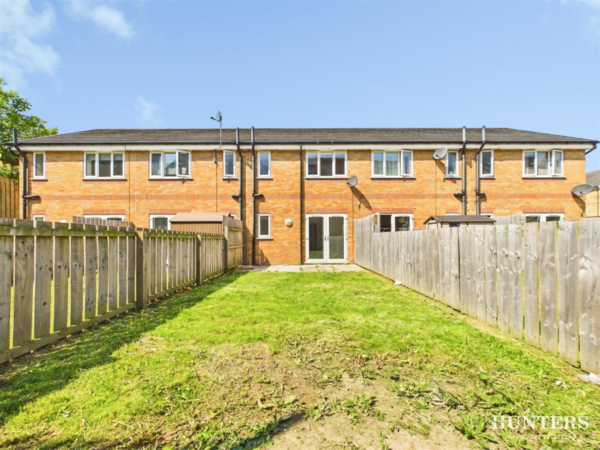 West Row, Consett