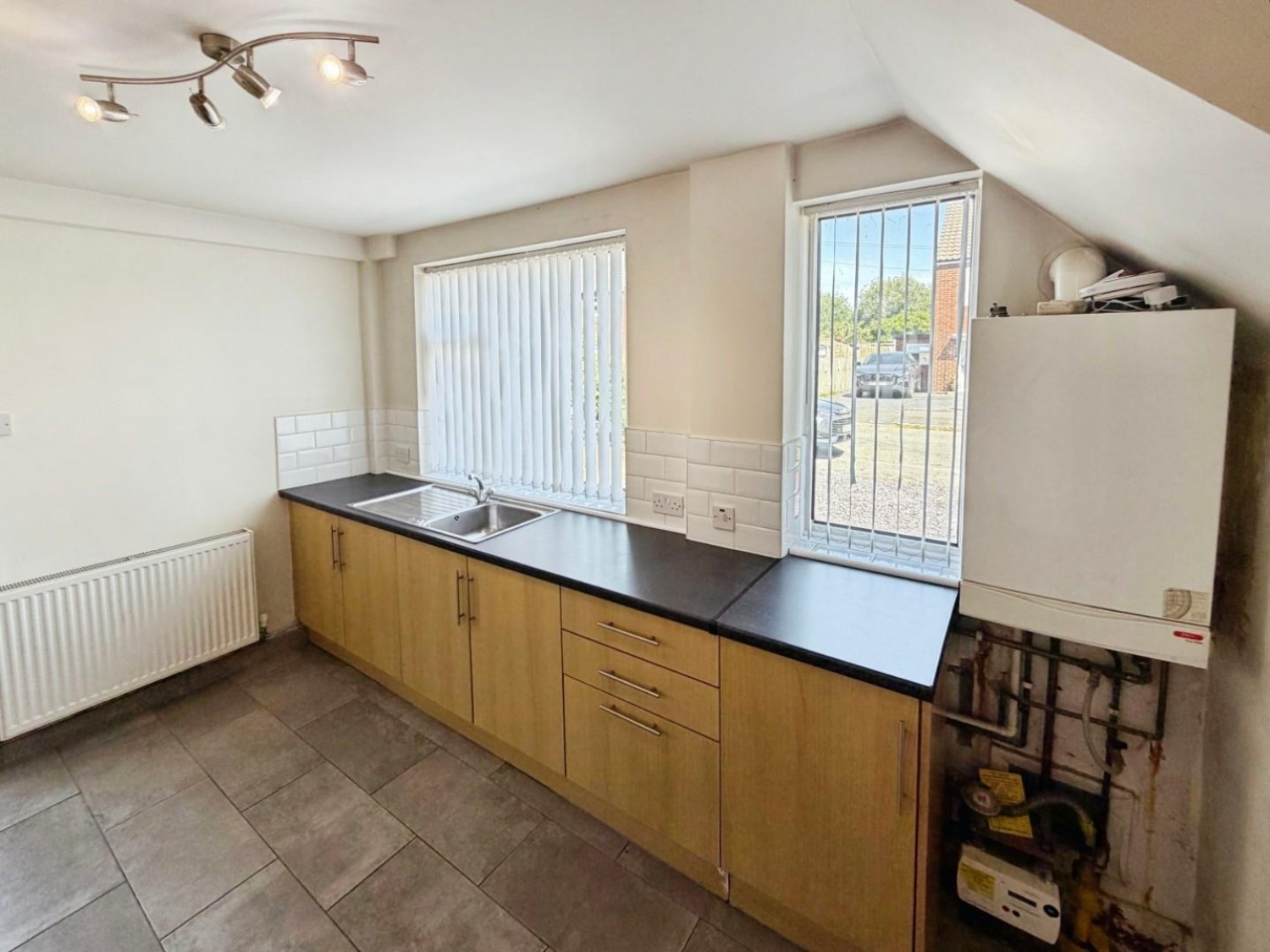 3 bedroom House for sale in Kynaston Drive, Saltney Ferry, Chester