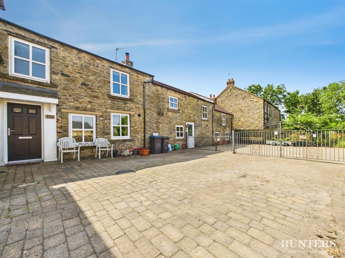 Ivory & Farthing Cottage, Penny Lane, Satley