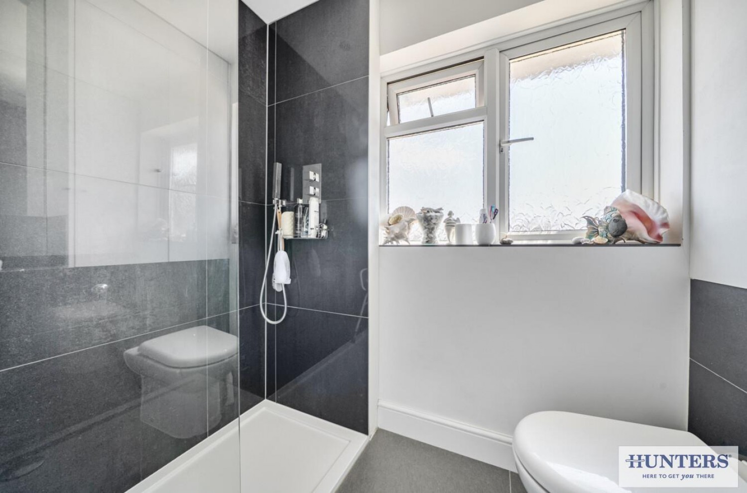 2 bedroom House for sale in Sandgate Road, Welling