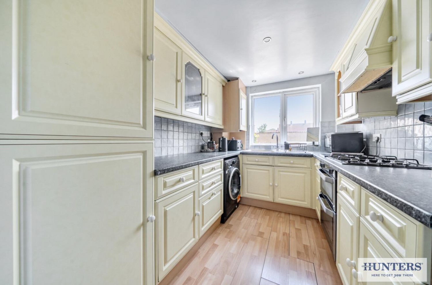 2 bedroom House for sale in Sandgate Road, Welling
