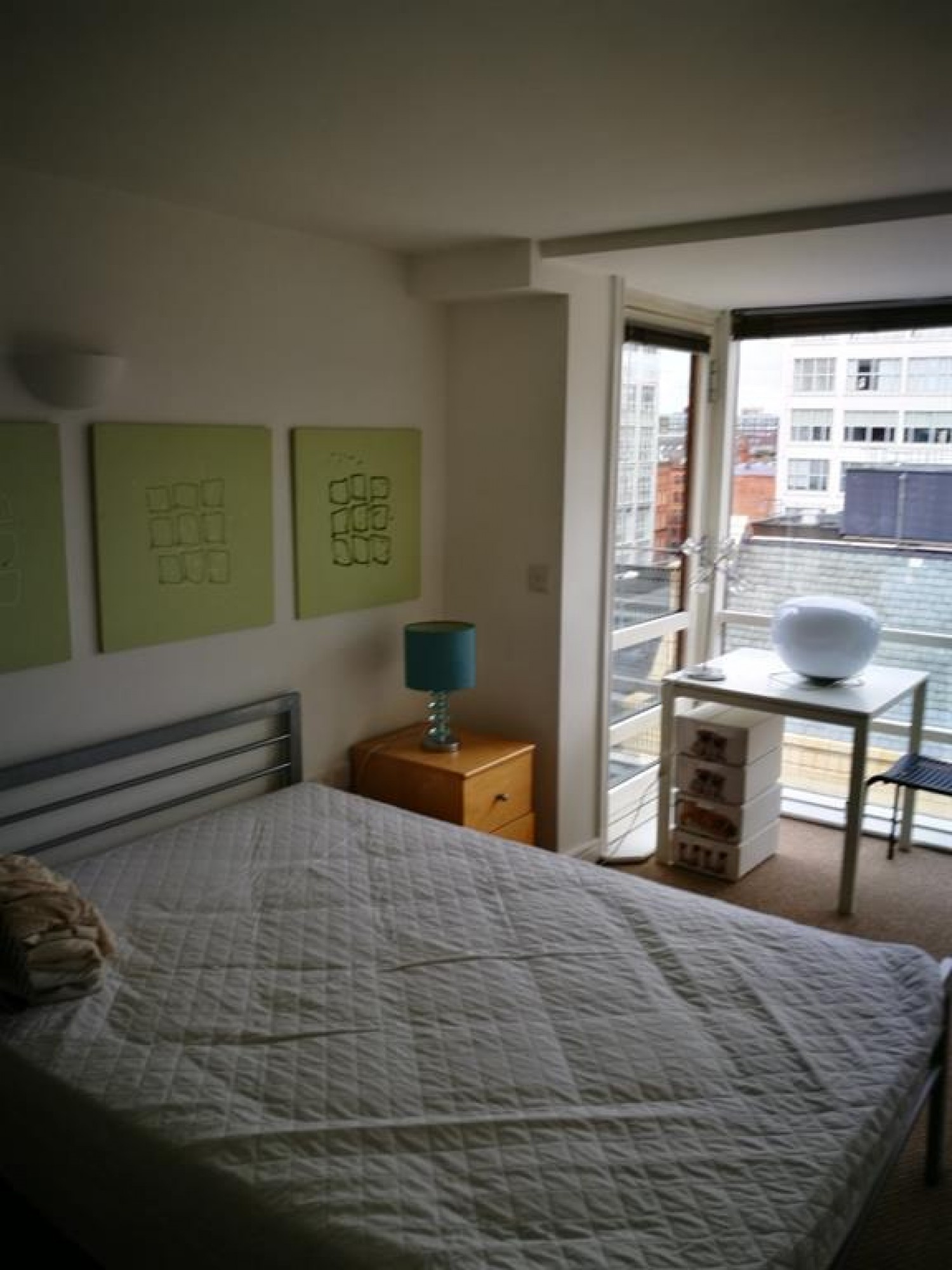 2 bedroom Flat to let in W3, Whitworth Street West, Greater Manchester, M1 5ED