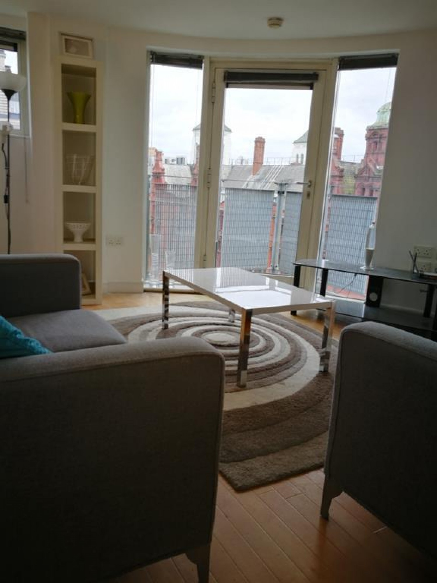 2 bedroom Flat to let in W3, Whitworth Street West, Greater Manchester, M1 5ED