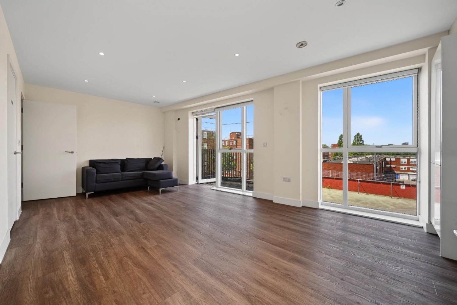 1 bedroom Flat for sale in Stamford Hill, London, N16