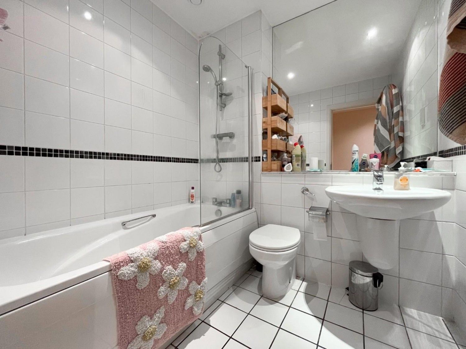 2 bedroom Flat to let in Merchants Quay, East Street, Leeds