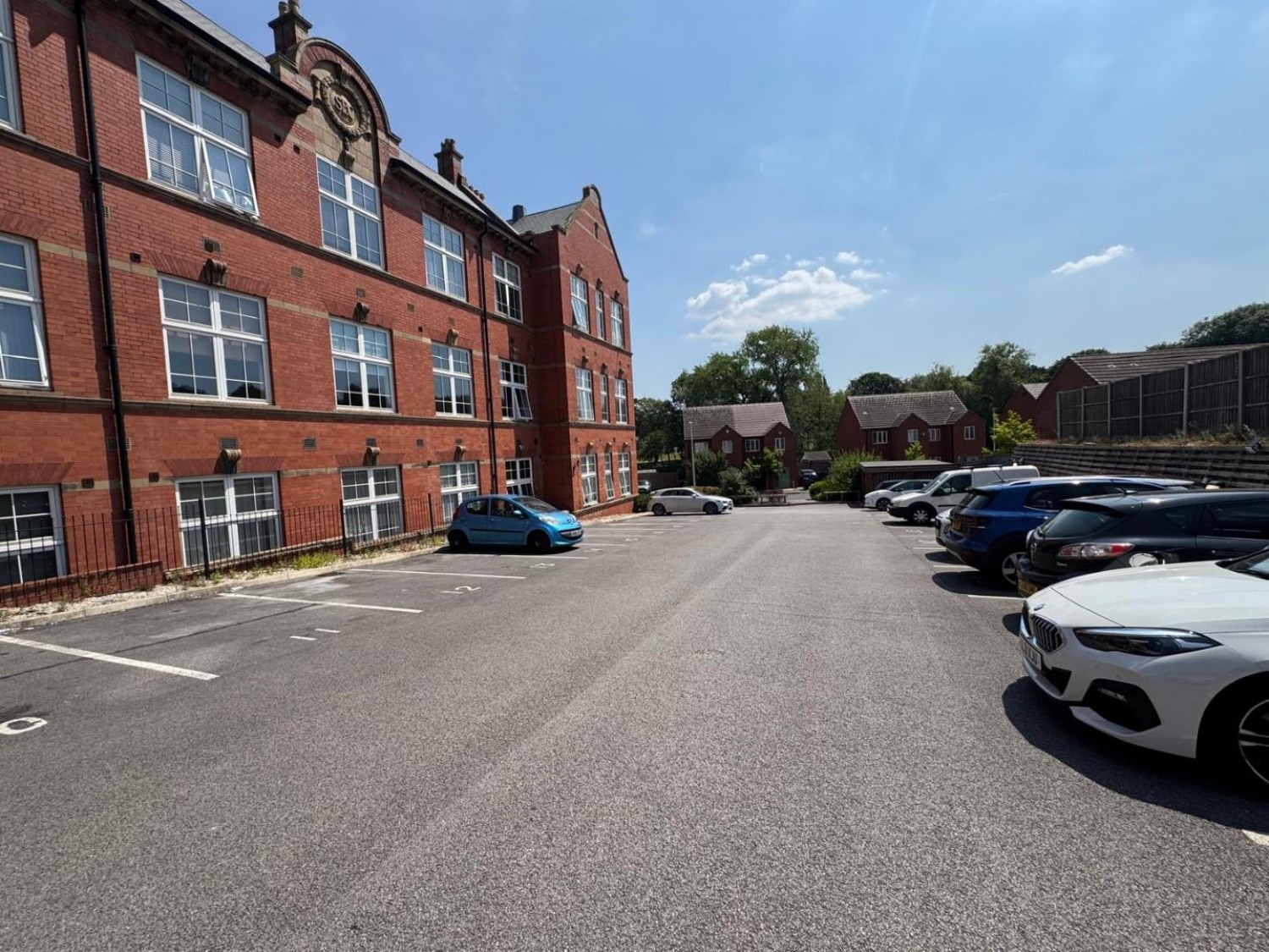 1 bedroom Flat for sale in The Saddles, Crocketts Lane, Smethwick