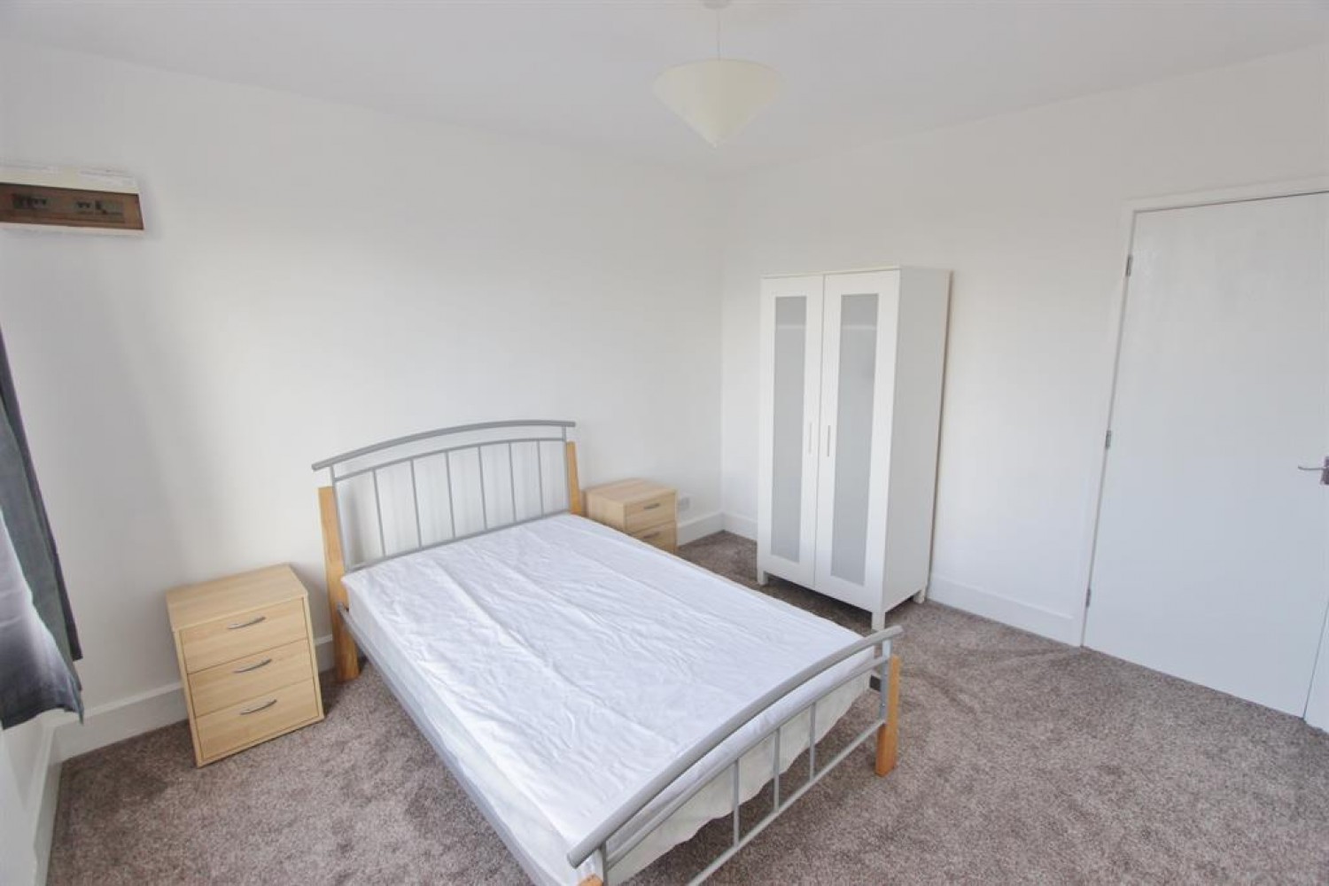 2 bedroom Flat to let in Old Street, Sheffield, S2 5PR