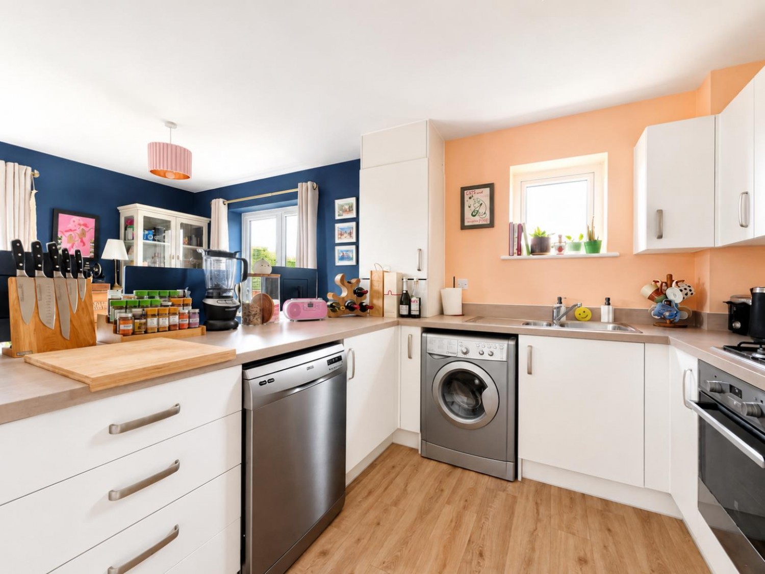 2 bedroom Flat for sale in Sir John Fogge Avenue, Repton Park