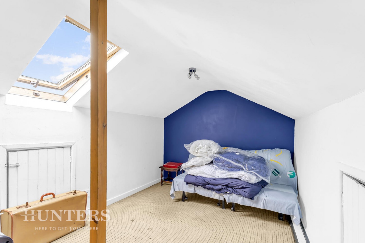 3 bedroom House for sale in Calderbrook Road, Littleborough, OL15 9HL